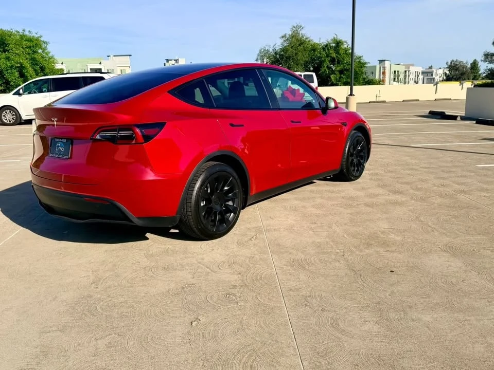 2021 Tesla Model Y - Image 3 of 19