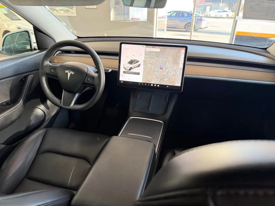 2021 Tesla Model Y - Image 6 of 8