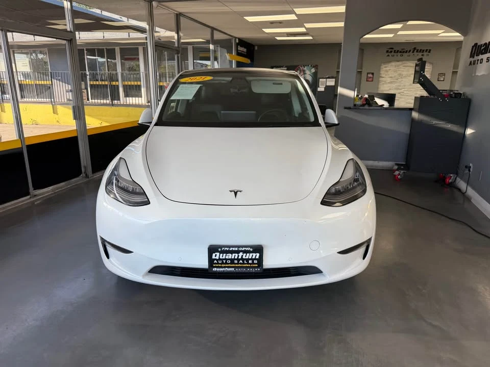 2021 Tesla Model Y - Image 2 of 8