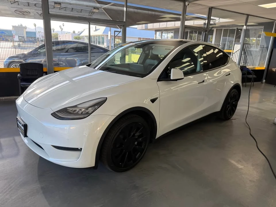 2021 Tesla Model Y - Image 3 of 8