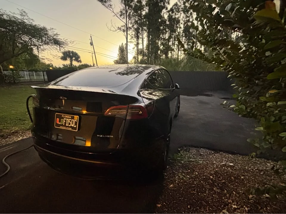 2021 Tesla Model Y - Image 4 of 15