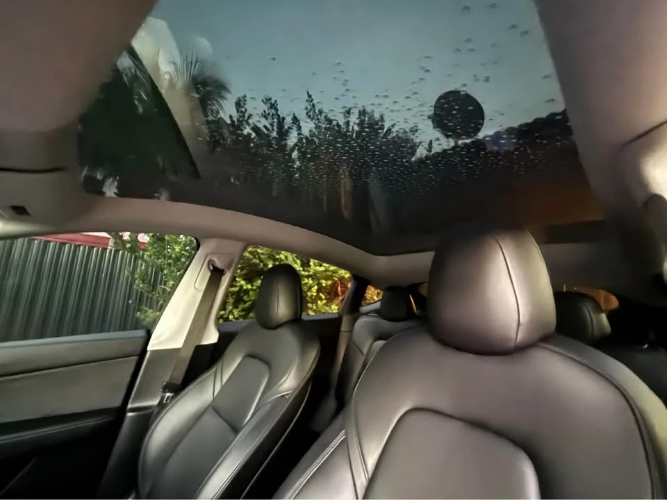 2021 Tesla Model Y - Image 12 of 15