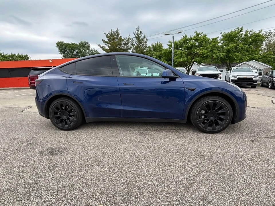 2021 Tesla Model Y - Image 4 of 13