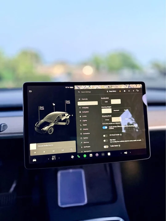 2021 Tesla Model Y - Image 14 of 14