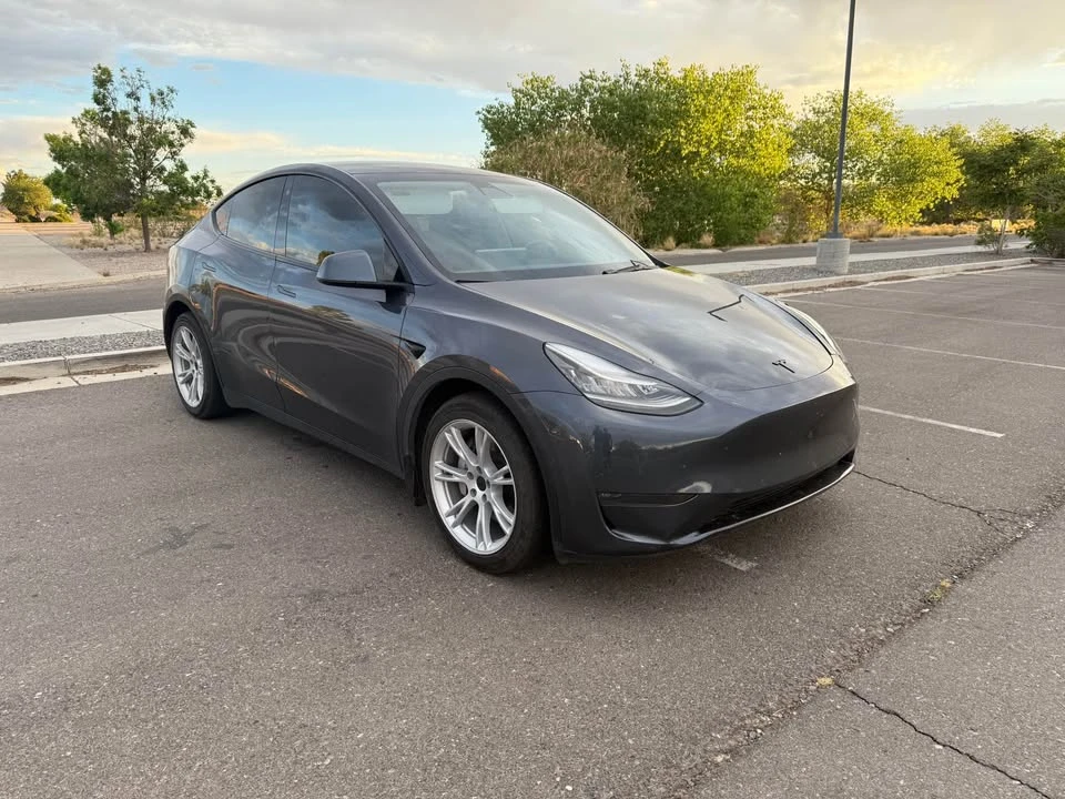 2021 Tesla Model Y - Image 2 of 9