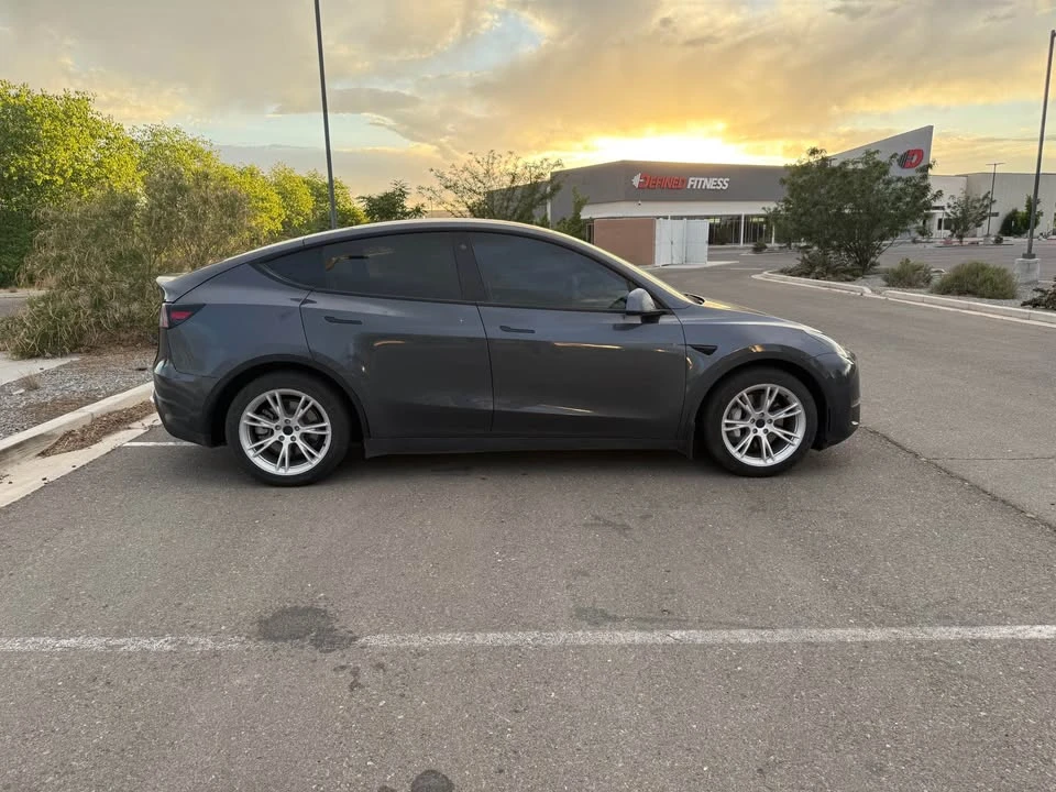 2021 Tesla Model Y - Image 3 of 9