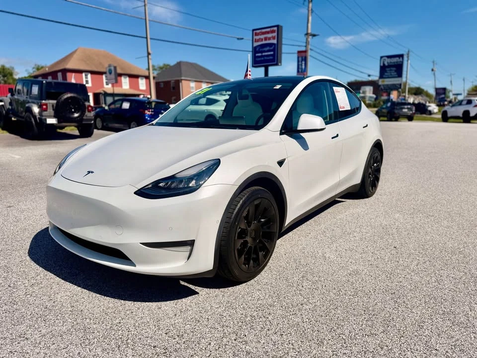 2021 Tesla Model Y - Image 4 of 16