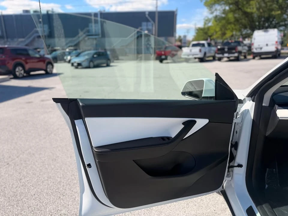 2021 Tesla Model Y - Image 7 of 16