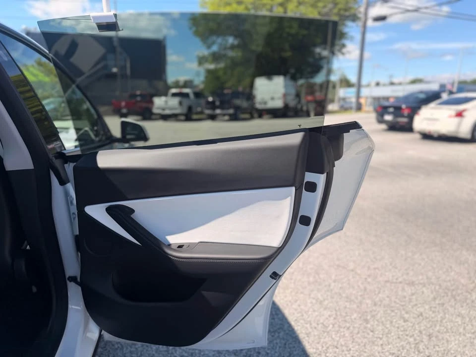 2021 Tesla Model Y - Image 14 of 16