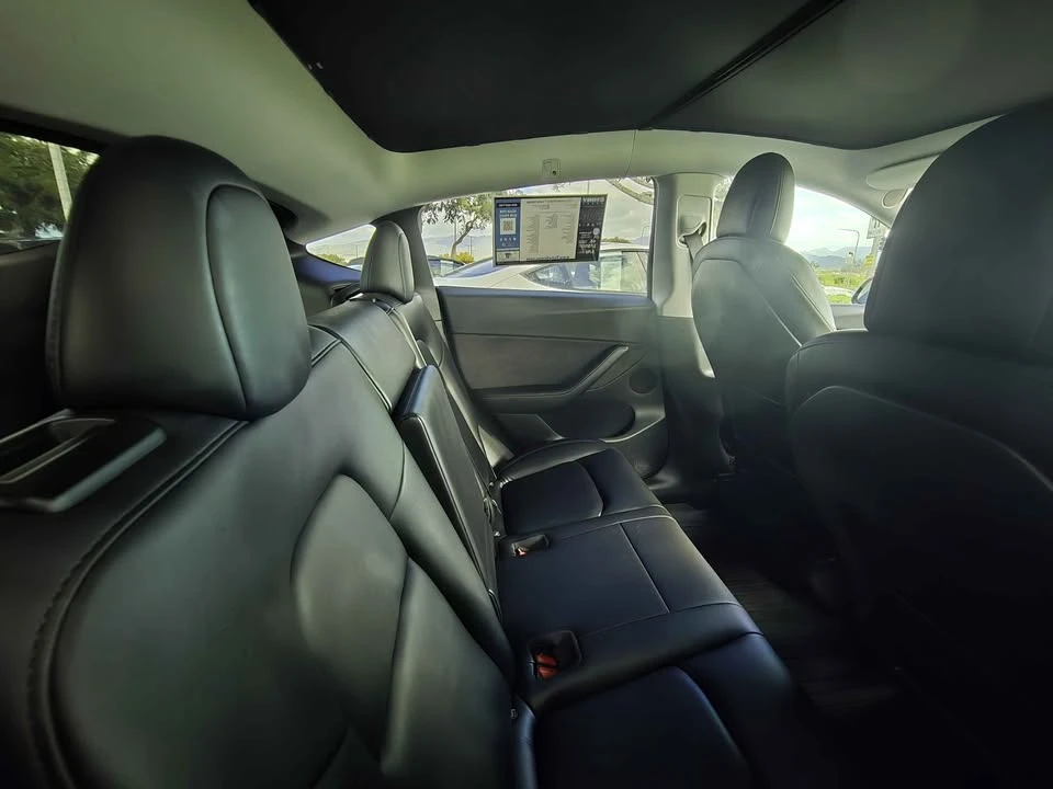 2021 Tesla Model Y - Image 8 of 10