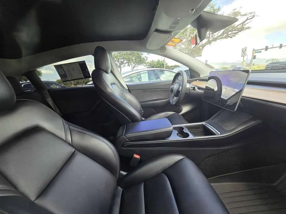 2021 Tesla Model Y - Image 7 of 10