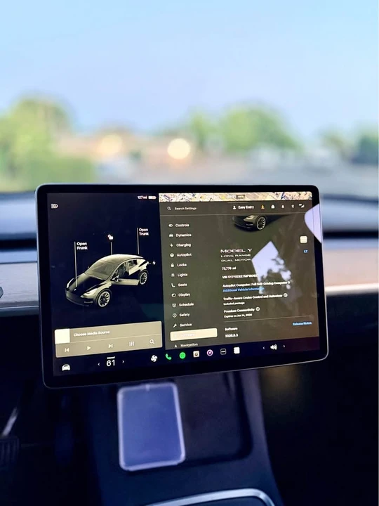 2021 Tesla Model Y - Image 13 of 14