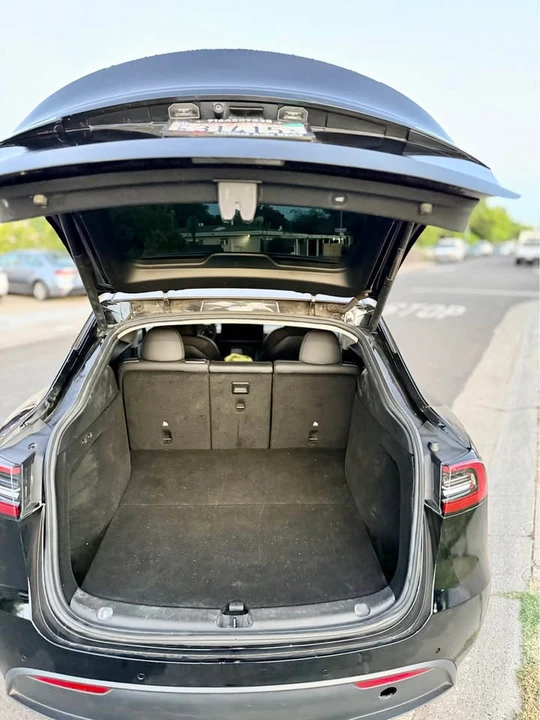 2021 Tesla Model Y - Image 8 of 14