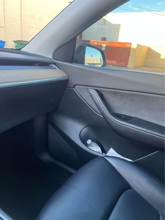 2021 Tesla Model Y - Image 12 of 18