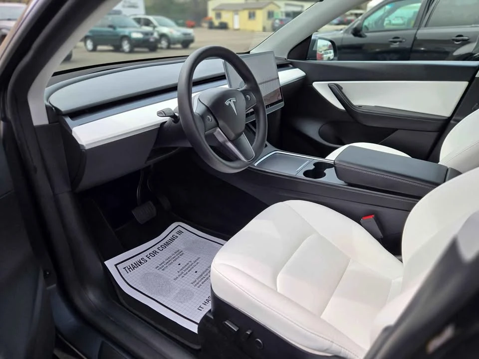 2021 Tesla Model Y - Image 8 of 8
