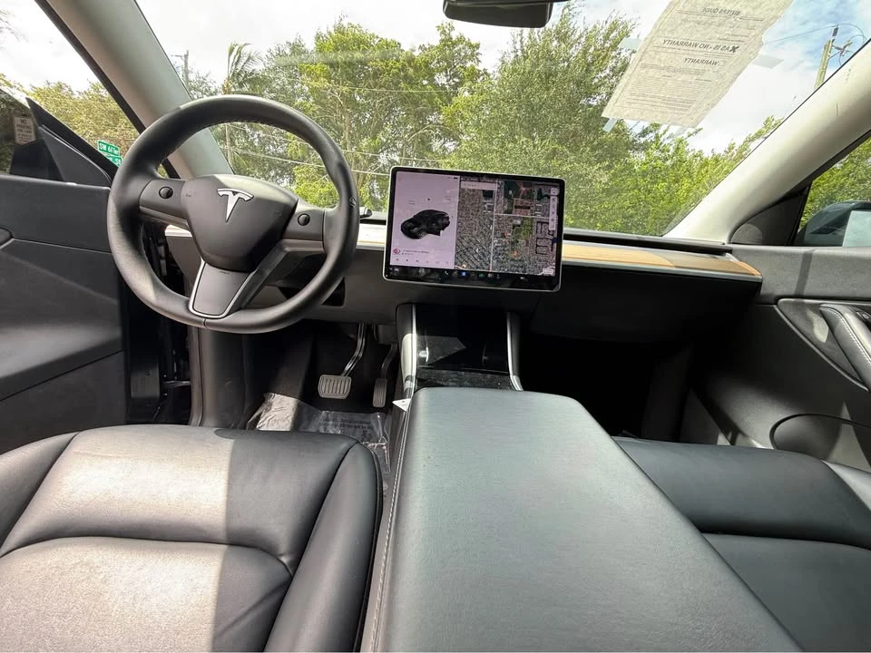 2021 Tesla Model Y - Image 7 of 11