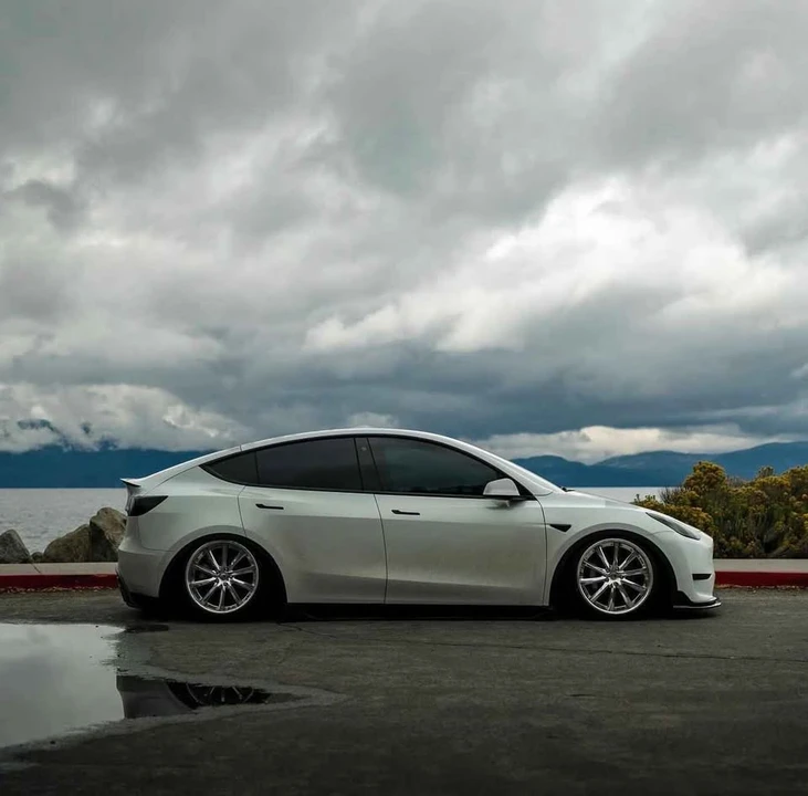 2021 Tesla Model Y - Image 3 of 7