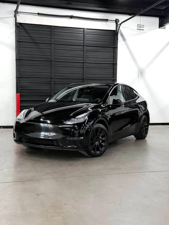 2021 Tesla Model Y - Image 2 of 16