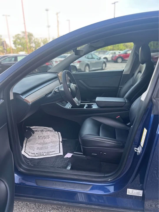 2021 Tesla Model Y - Image 8 of 14