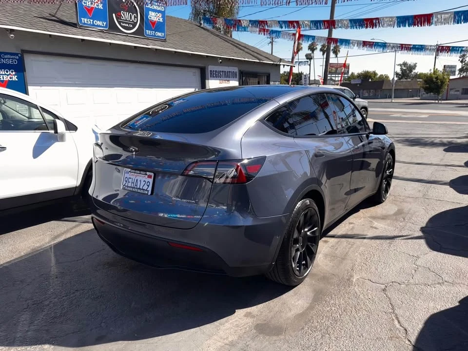 2021 Tesla Model Y - Image 4 of 17