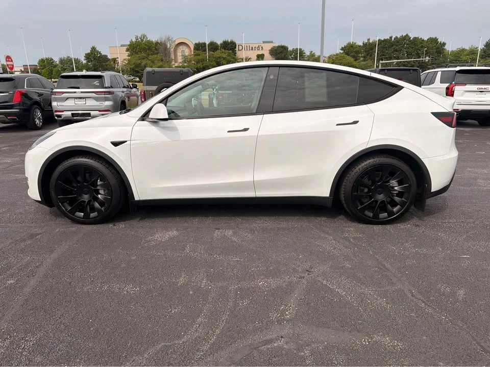 2021 Tesla Model Y - Image 5 of 9