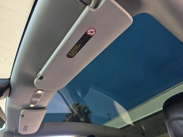 2021 Tesla Model Y - Image 27 of 31