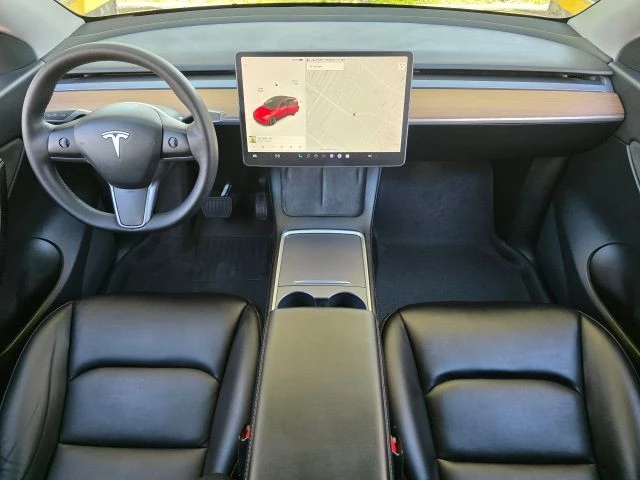 2021 Tesla Model Y - Image 13 of 31