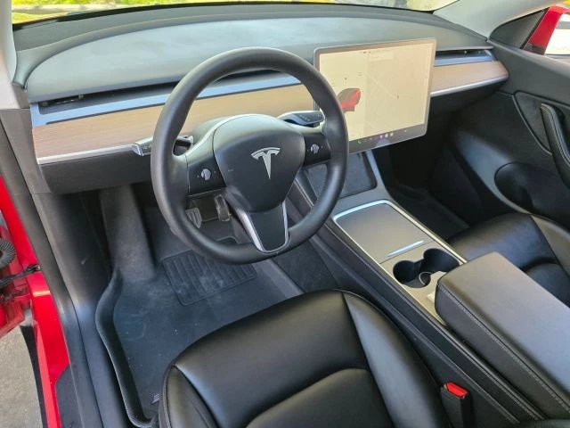 2021 Tesla Model Y - Image 18 of 31