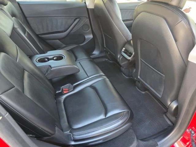 2021 Tesla Model Y - Image 30 of 31