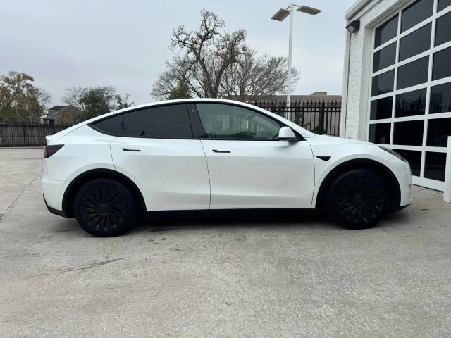 2021 Tesla Model Y - Image 19 of 21