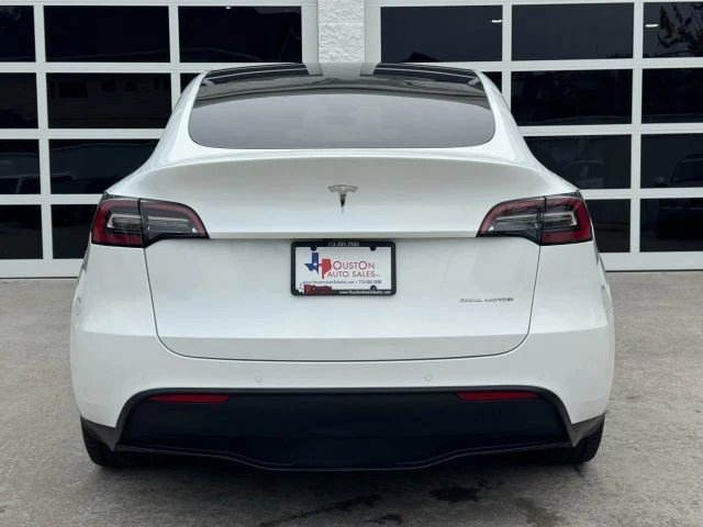 2021 Tesla Model Y - Image 13 of 21