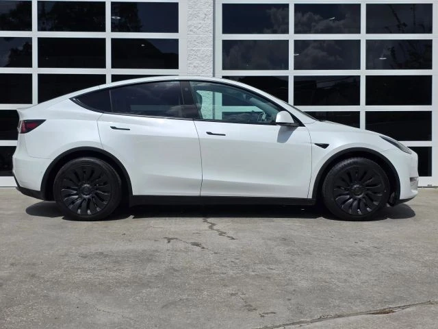 2021 Tesla Model Y - Image 2 of 21