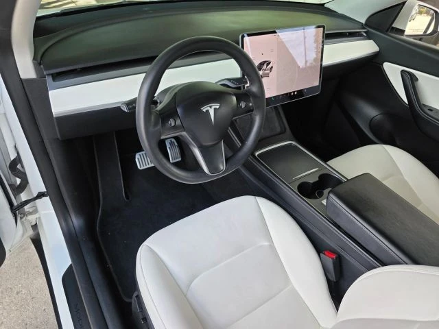 2021 Tesla Model Y - Image 12 of 21