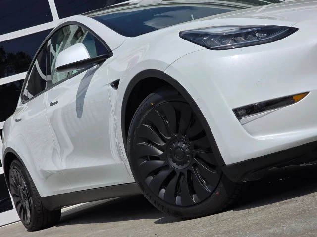 2021 Tesla Model Y - Image 8 of 21
