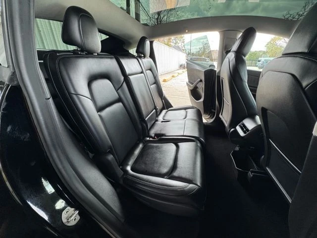 2021 Tesla Model Y - Image 15 of 21