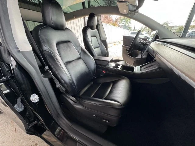 2021 Tesla Model Y - Image 12 of 21