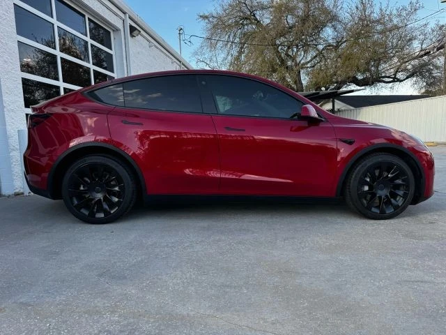 2021 Tesla Model Y - Image 15 of 21