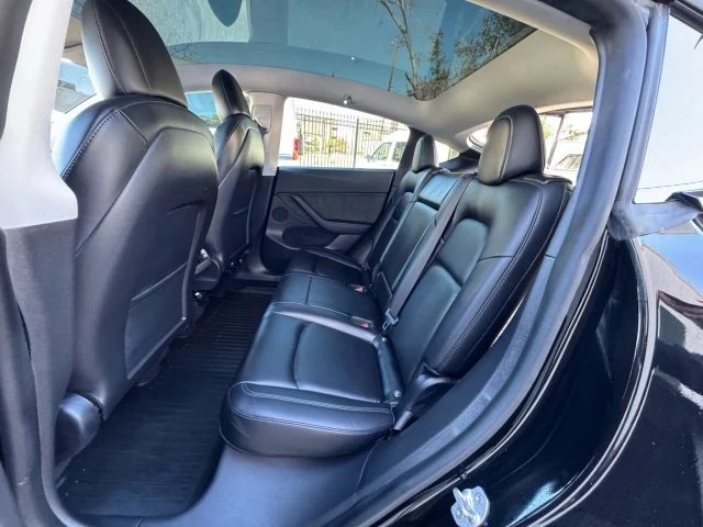 2021 Tesla Model Y - Image 15 of 21