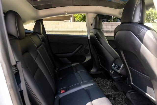 2021 Tesla Model Y - Image 23 of 29