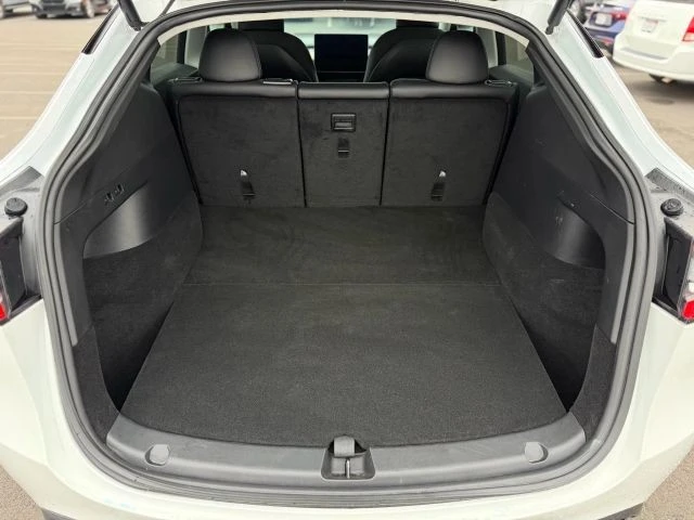 2021 Tesla Model Y - Image 10 of 21