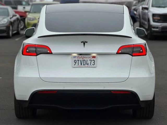 2021 Tesla Model Y - Image 8 of 21