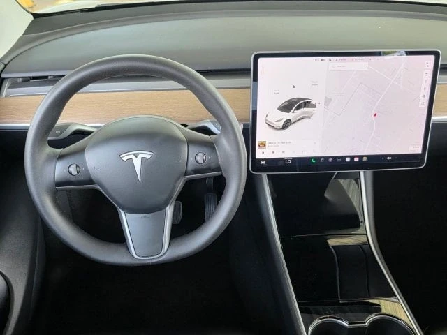 2021 Tesla Model Y - Image 11 of 21