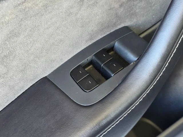 2021 Tesla Model Y - Image 19 of 21