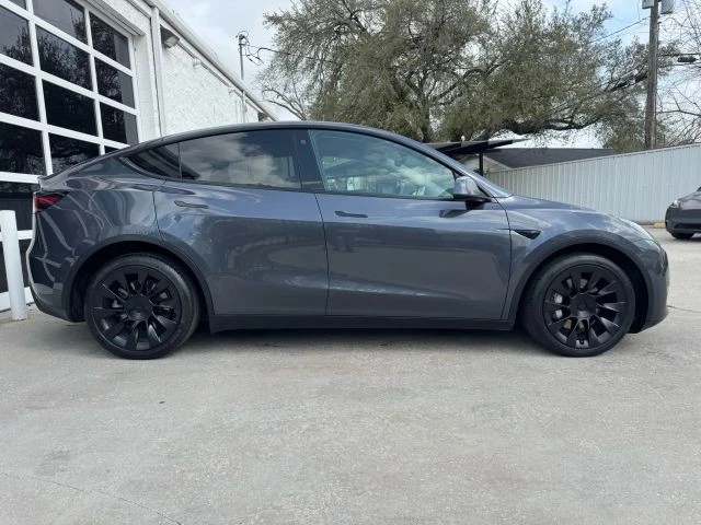 2021 Tesla Model Y - Image 13 of 21