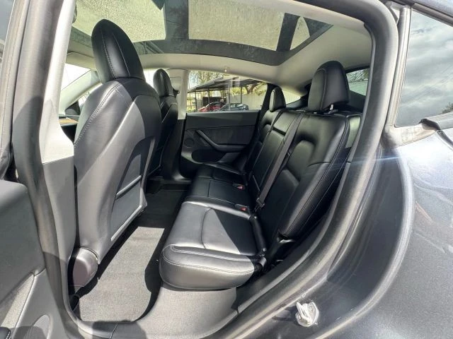2021 Tesla Model Y - Image 18 of 21