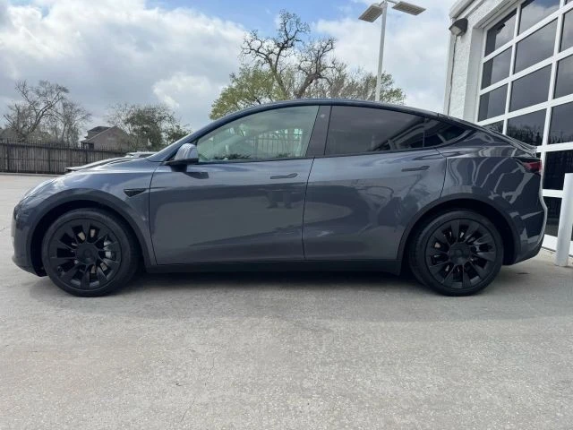 2021 Tesla Model Y - Image 10 of 21