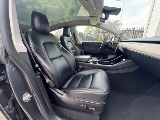 2021 Tesla Model Y - Image 15 of 21