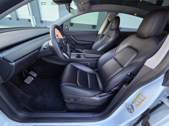 2021 Tesla Model Y - Image 12 of 21