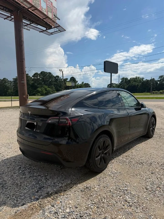 2021 Tesla Model Y - Image 5 of 12