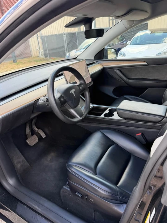 2021 Tesla Model Y - Image 9 of 12